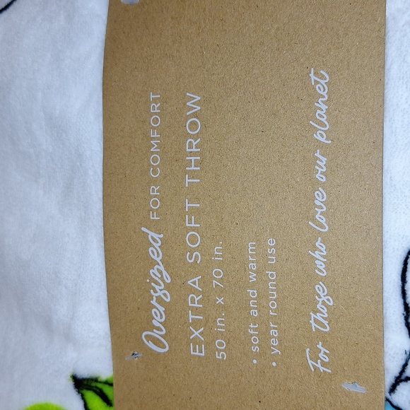 ๐ SAVE THE PLANET oversized 50"x70" throw blanket by Love Our Planet. Earth Day - Picture 3 of 8